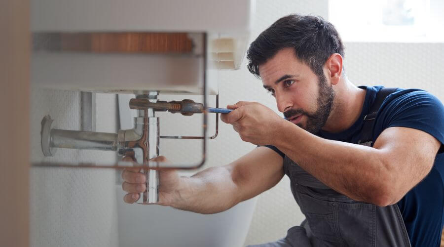 Faucet repair for sink in Breeding, KY